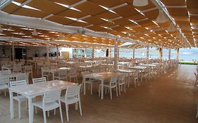 Club Sardinia Otel 4*